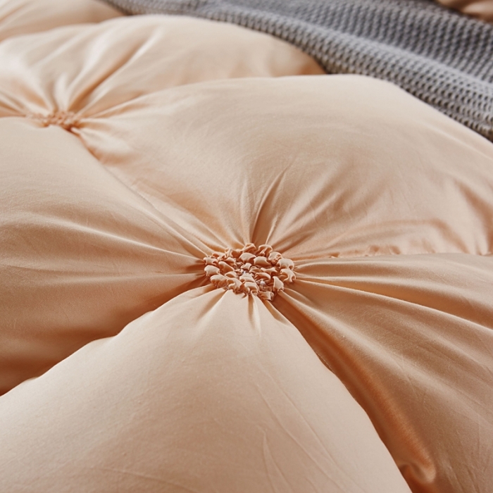 91家纺网 家纺一手货源 找家纺 锦瑞羽绒 2021新款90绒秋冬揪花被 金