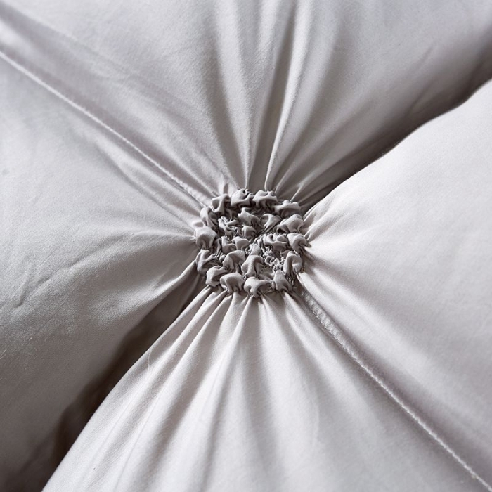 91家纺网 家纺一手货源 找家纺 锦瑞羽绒 2021新款90绒秋冬揪花被 银灰