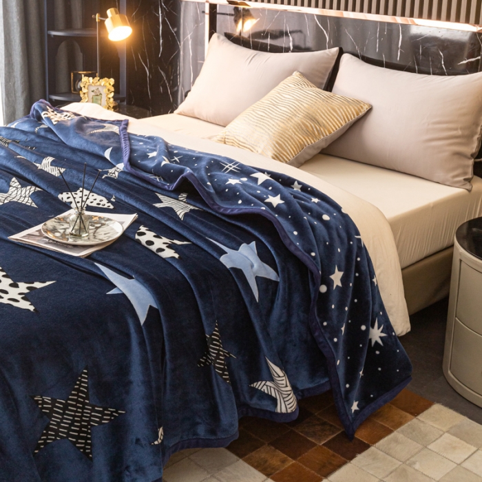 91家纺网 家纺一手货源 找家纺 卡奥AB版加厚复合云毯法莱绒毛毯空调休闲毯沙发盖毯星铂尔