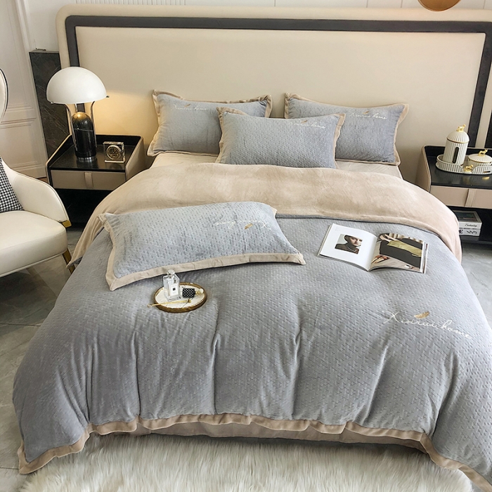 91家纺网 家纺一手货源 找家纺 馨蕊2021秋冬新品轻奢煦暖绒奥斯汀系列 奥斯汀高级灰