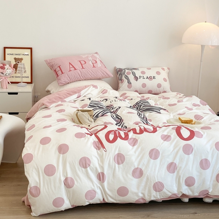 91家纺网 家纺一手货源 找家纺 昔可家纺 2021新款大版宝宝牛奶绒四件套 粉波点蝴蝶结