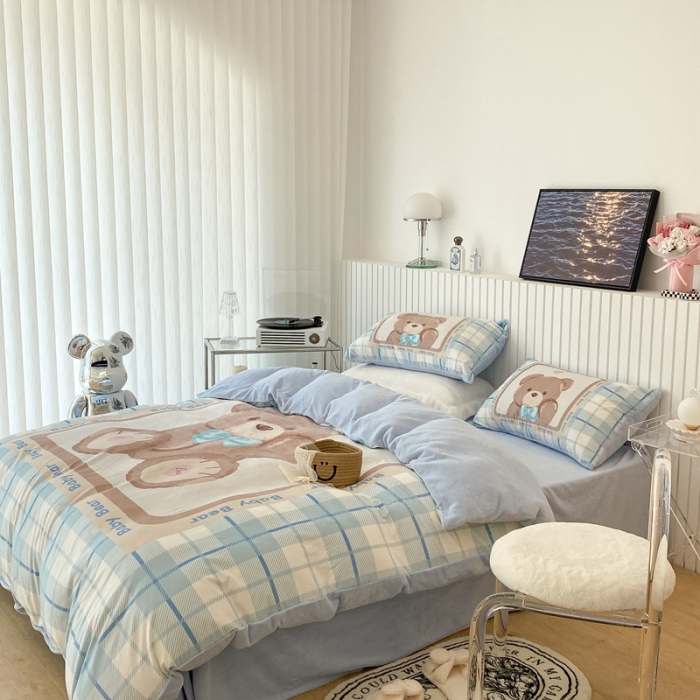 91家纺网 家纺一手货源 找家纺 昔可家纺 2021新款大版宝宝牛奶绒四件套 可爱小熊仔