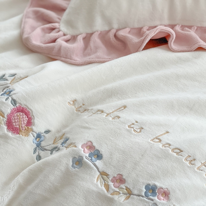 91家纺网 家纺一手货源 找家纺 （总）馨蕊 2021秋冬轻奢煦暖绒刺绣四件套朝花夕拾