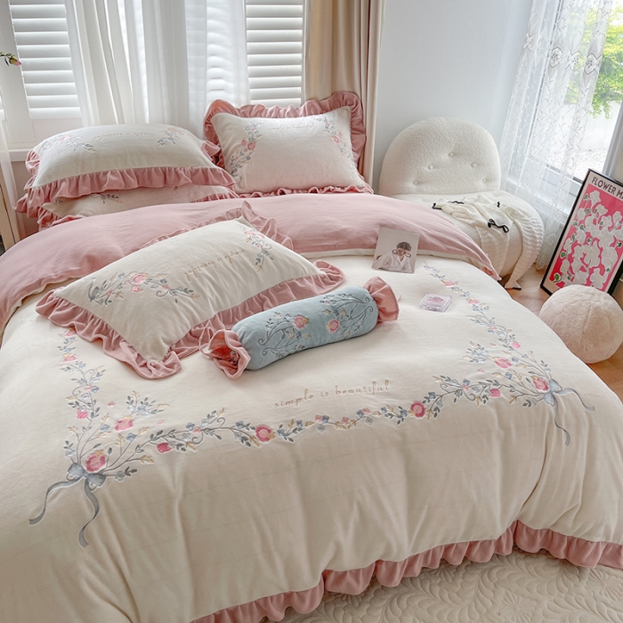 91家纺网 家纺一手货源 找家纺 （总）馨蕊 2021秋冬轻奢煦暖绒刺绣四件套朝花夕拾