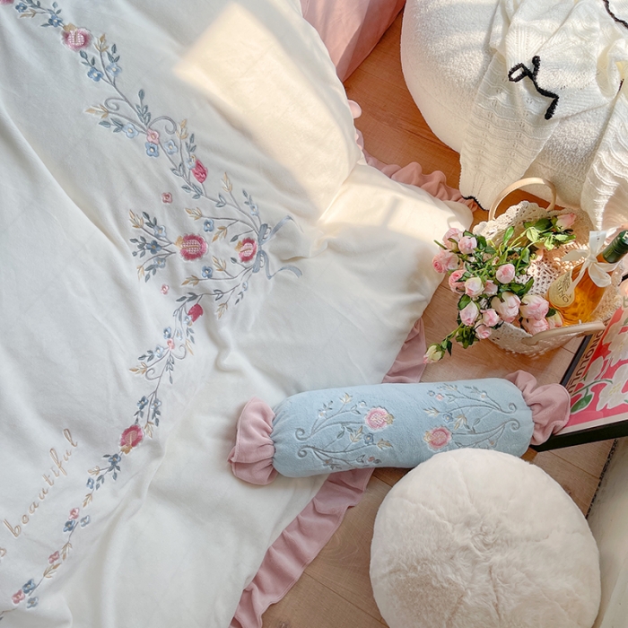 91家纺网 家纺一手货源 找家纺 （总）馨蕊 2021秋冬轻奢煦暖绒刺绣四件套朝花夕拾