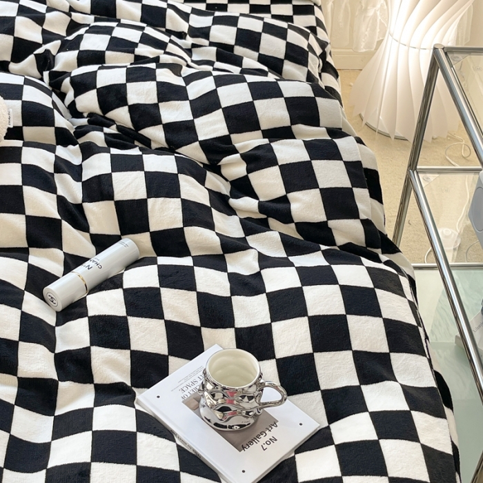 91家纺网 家纺一手货源 找家纺 （总）昔可家纺 2021新款牛奶绒棋盘格系列四件套