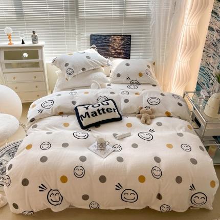 91家纺网 家纺一手货源 找家纺 昔可家纺 2021新款牛奶绒四件套-一批 波点笑脸