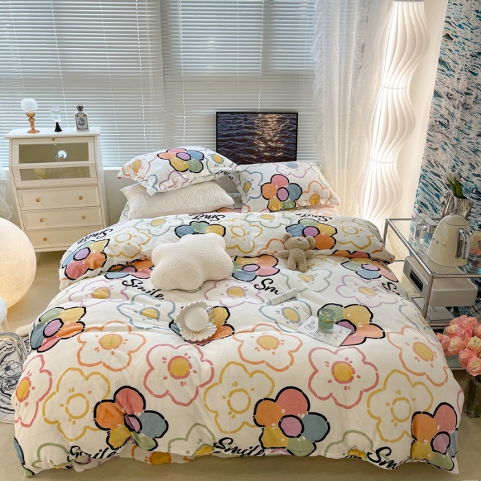 91家纺网 家纺一手货源 找家纺 昔可家纺 2021新款牛奶绒四件套-一批 彩色微笑花