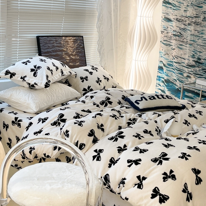 91家纺网 家纺一手货源 找家纺 昔可家纺 2021新款牛奶绒四件套-一批 赫本风黑蝴蝶结