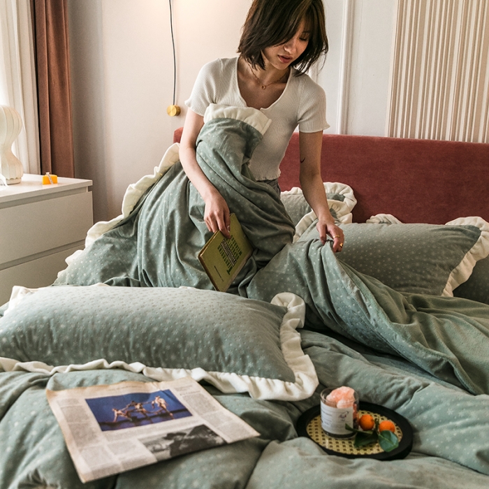 91家纺网 家纺一手货源 找家纺 馨蕊 2021新品秋冬轻奢煦暖绒系列-泡芙 泡芙-艾绿