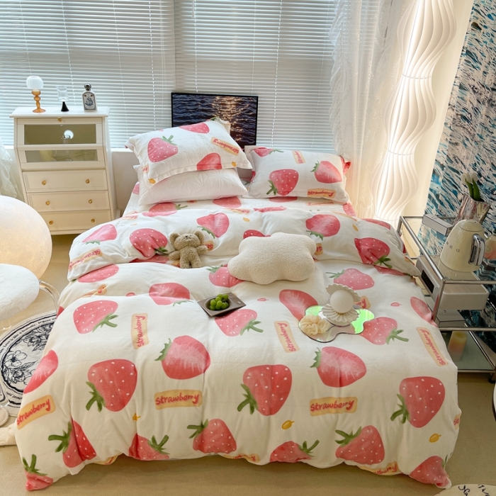 91家纺网 家纺一手货源 找家纺 昔可家纺 2021新款牛奶绒四件套-一批 奶油大草莓
