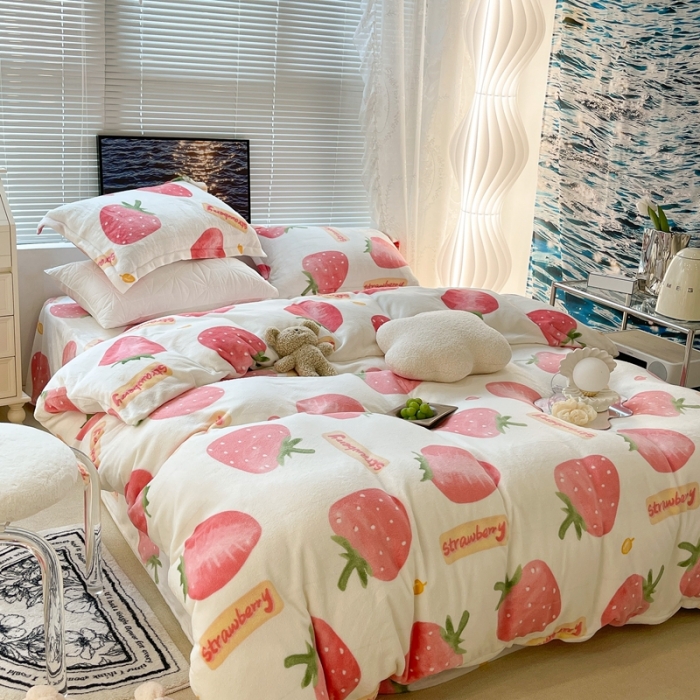 91家纺网 家纺一手货源 找家纺 昔可家纺 2021新款牛奶绒四件套-一批 奶油大草莓