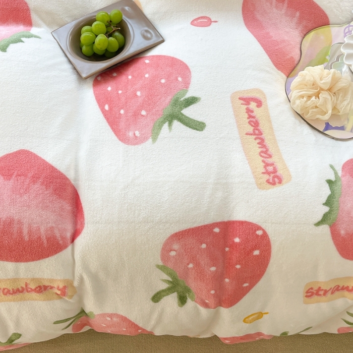 91家纺网 家纺一手货源 找家纺 昔可家纺 2021新款牛奶绒四件套-一批 奶油大草莓