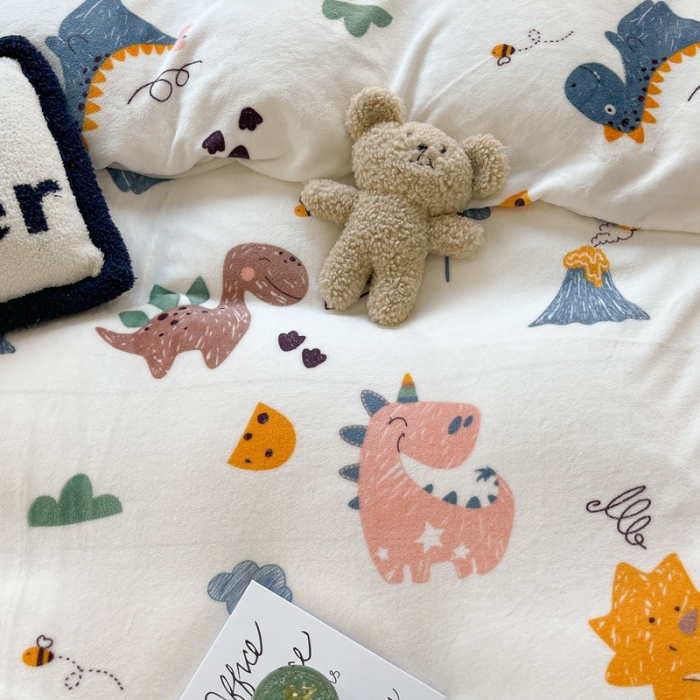 91家纺网 家纺一手货源 找家纺 昔可家纺 2021新款牛奶绒四件套-一批 森林恐龙