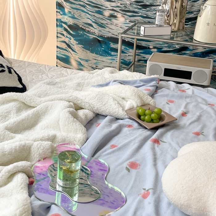 91家纺网 家纺一手货源 找家纺 昔可家纺 2021新款牛奶羊羔绒印花毯 元气小小桔蓝