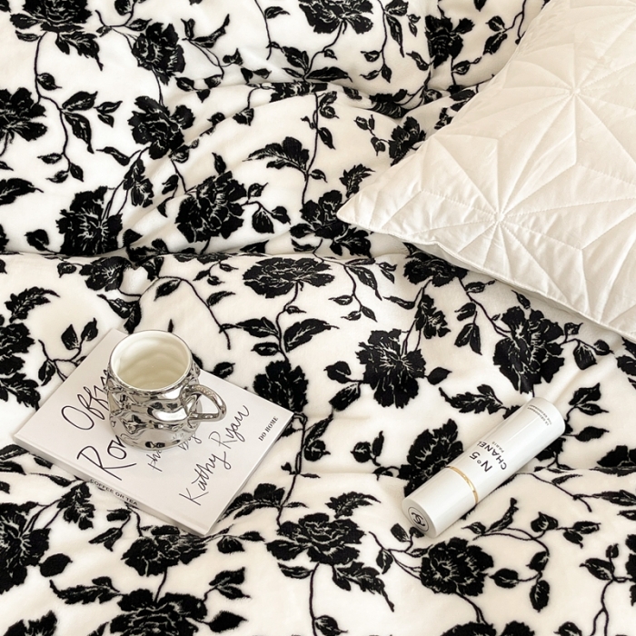 91家纺网 家纺一手货源 找家纺 昔可家纺 2021新款牛奶绒四件套-二批 干枯玫瑰