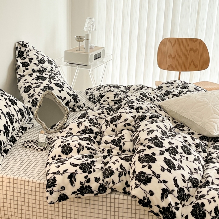 91家纺网 家纺一手货源 找家纺 昔可家纺 2021新款牛奶绒四件套-二批 干枯玫瑰