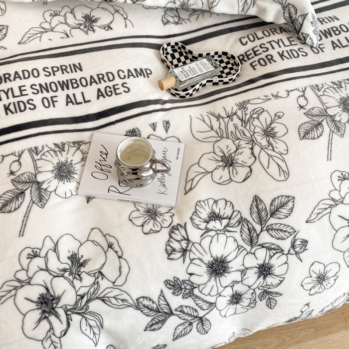 91家纺网 家纺一手货源 找家纺 昔可家纺 2021新款牛奶绒四件套-二批 黑茶