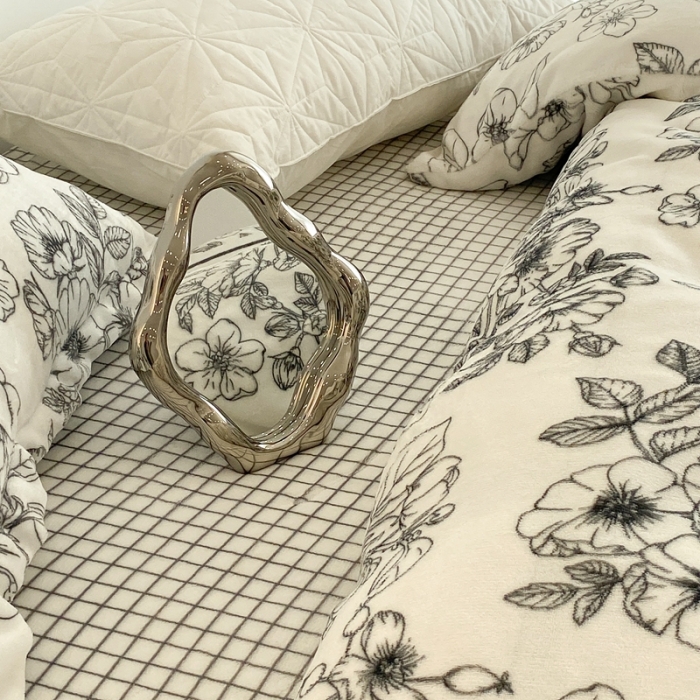 91家纺网 家纺一手货源 找家纺 昔可家纺 2021新款牛奶绒四件套-二批 黑茶