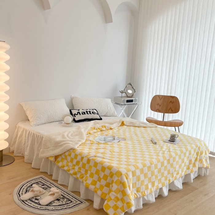 91家纺网 家纺一手货源 找家纺 昔可家纺 2021新款牛奶羊羔绒印花毯 棋盘格-黄