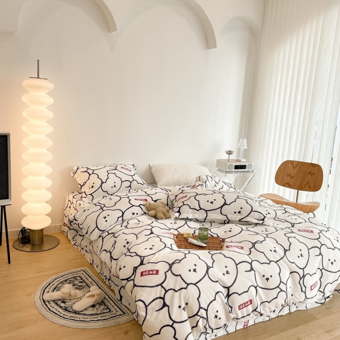 91家纺网 家纺一手货源 找家纺 昔可家纺 2021新款牛奶绒四件套-二批 可比熊米白