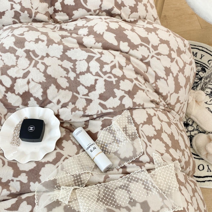 91家纺网 家纺一手货源 找家纺 昔可家纺 2021新款牛奶绒四件套-二批 如梦之梦