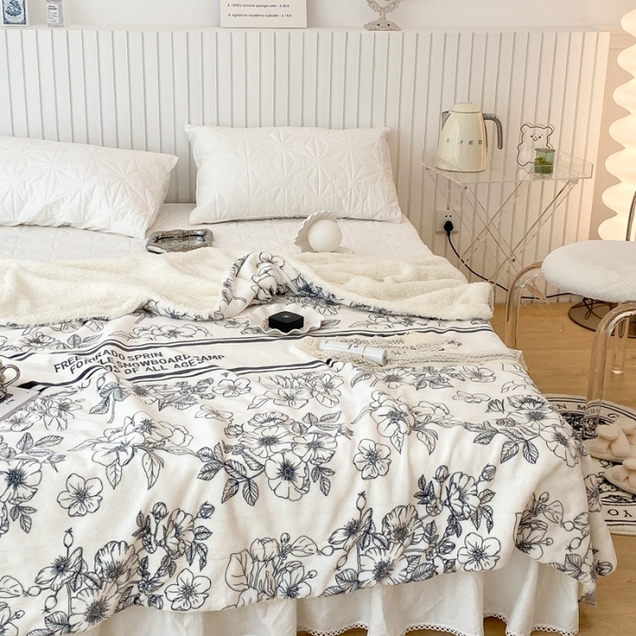 91家纺网 家纺一手货源 找家纺 昔可家纺 2021新款牛奶羊羔绒印花毯 黑茶