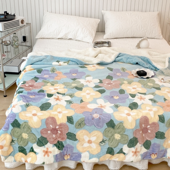 91家纺网 家纺一手货源 找家纺 昔可家纺 2021新款牛奶羊羔绒印花毯 油画花园