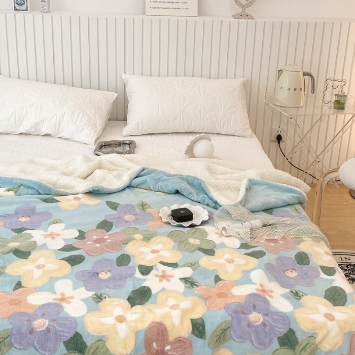 91家纺网 家纺一手货源 找家纺 昔可家纺 2021新款牛奶羊羔绒印花毯 油画花园