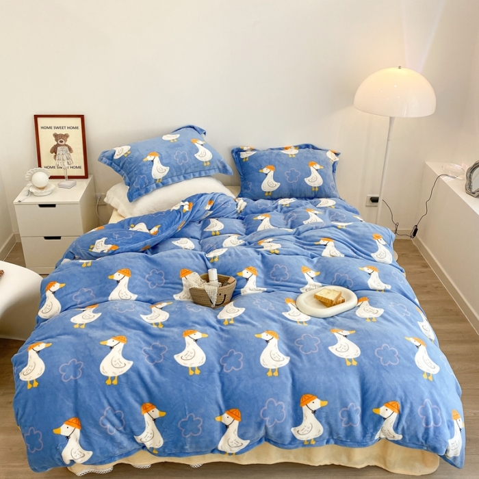 91家纺网 家纺一手货源 找家纺 昔可家纺 2021新款牛奶绒四件套-三批 花朵鸭