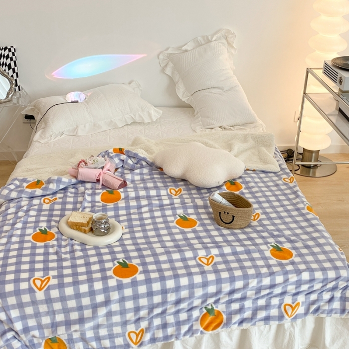 91家纺网 家纺一手货源 找家纺 昔可家纺 2021新款牛奶羊羔绒印花毯 格子桔