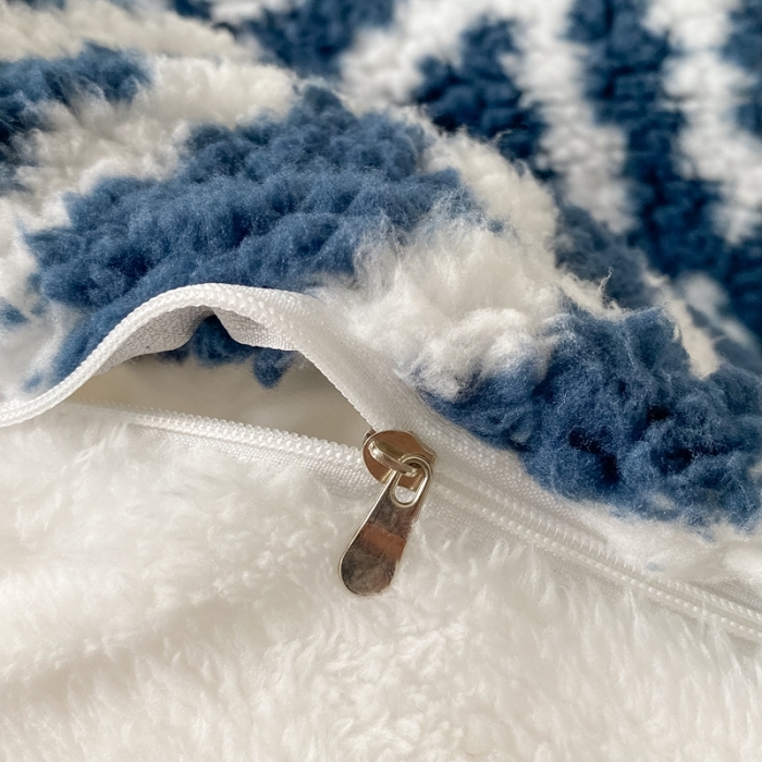 91家纺网 家纺一手货源 找家纺 昔可 2021新款泰迪羊羔绒四件套 简约菱格