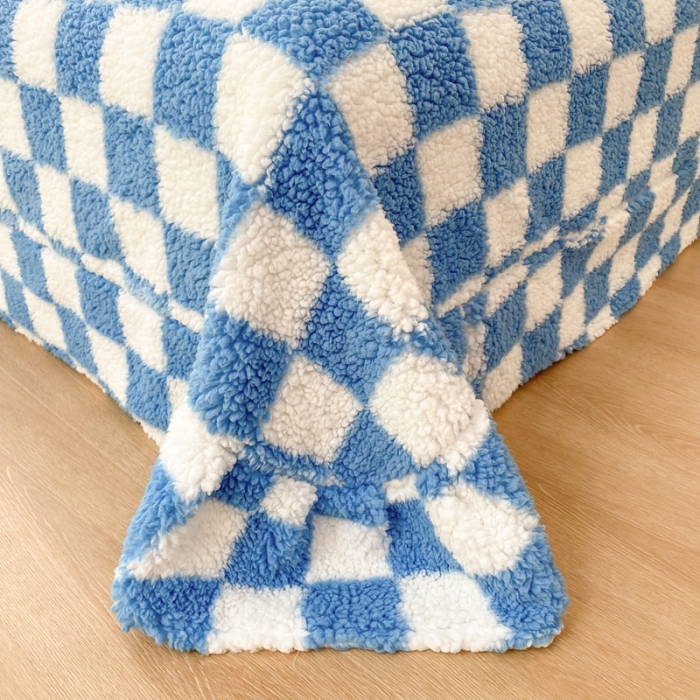 91家纺网 家纺一手货源 找家纺 昔可 2021新款泰迪羊羔绒四件套 蓝色棋盘格