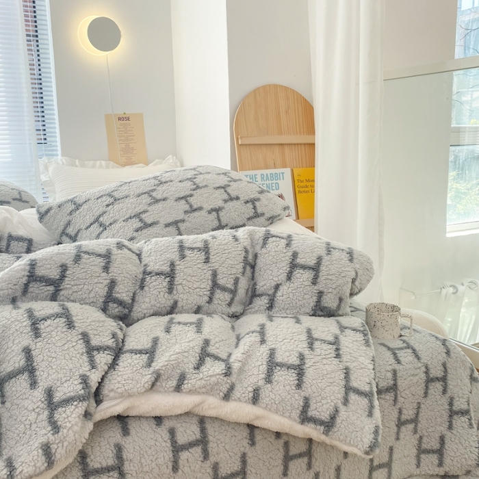 91家纺网 家纺一手货源 找家纺 昔可 2021新款泰迪羊羔绒四件套 时尚H