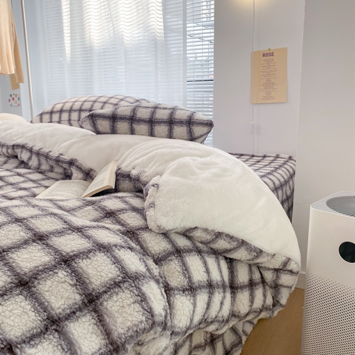 91家纺网 家纺一手货源 找家纺 昔可 2021新款泰迪羊羔绒四件套 小香风格子