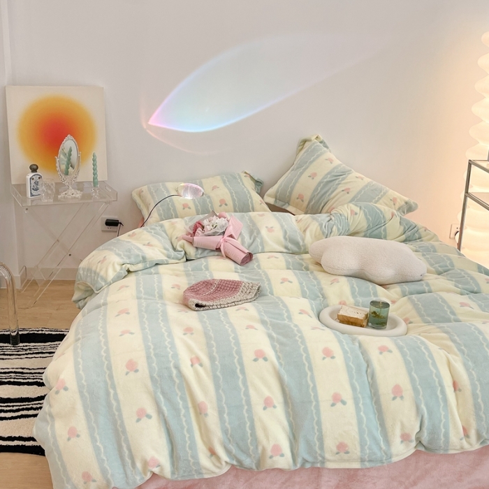 91家纺网 家纺一手货源 找家纺 昔可家纺 2021新款牛奶绒四件套-三批 竖条水蜜桃