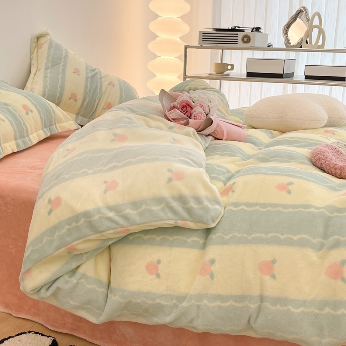 91家纺网 家纺一手货源 找家纺 昔可家纺 2021新款牛奶绒四件套-三批 竖条水蜜桃