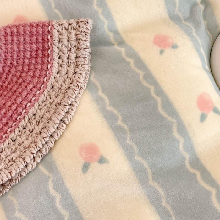 91家纺网 家纺一手货源 找家纺 昔可家纺 2021新款牛奶绒四件套-三批 竖条水蜜桃