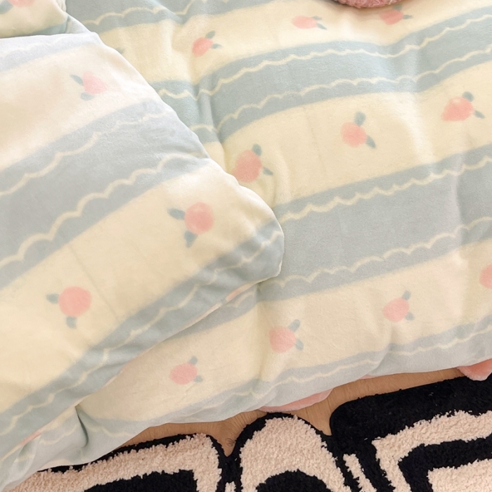 91家纺网 家纺一手货源 找家纺 昔可家纺 2021新款牛奶绒四件套-三批 竖条水蜜桃