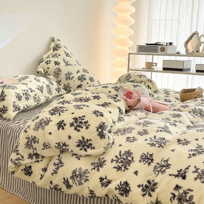 91家纺网 家纺一手货源 找家纺 昔可家纺 2021新款牛奶绒四件套-三批 素描水墨花