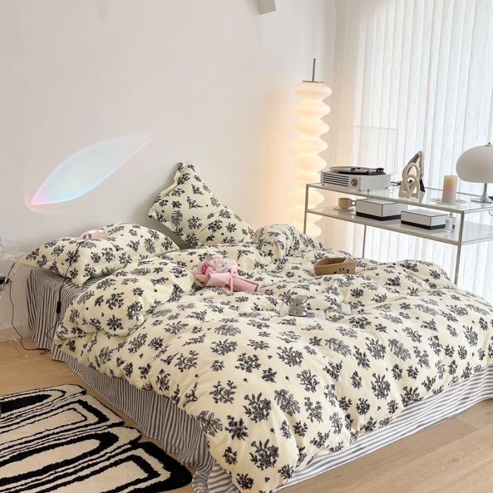 91家纺网 家纺一手货源 找家纺 昔可家纺 2021新款牛奶绒四件套-三批 素描水墨花