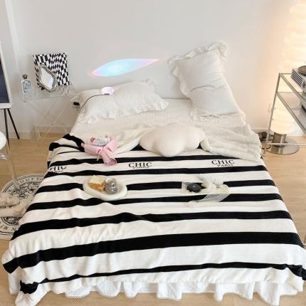 91家纺网 家纺一手货源 找家纺 昔可家纺 2021新款牛奶羊羔绒印花毯 香香条纹