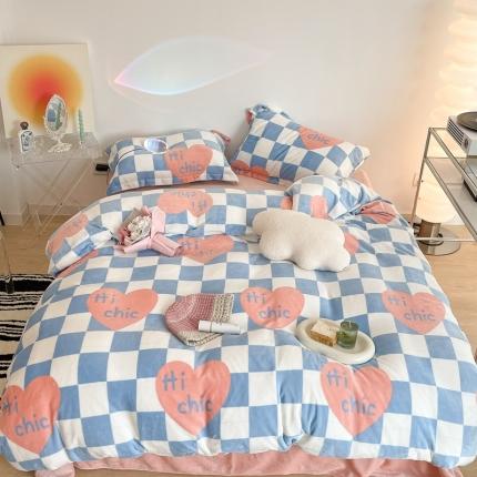 91家纺网 家纺一手货源 找家纺 昔可家纺 2021新款牛奶绒四件套-老花色 蓝棋盘爱心