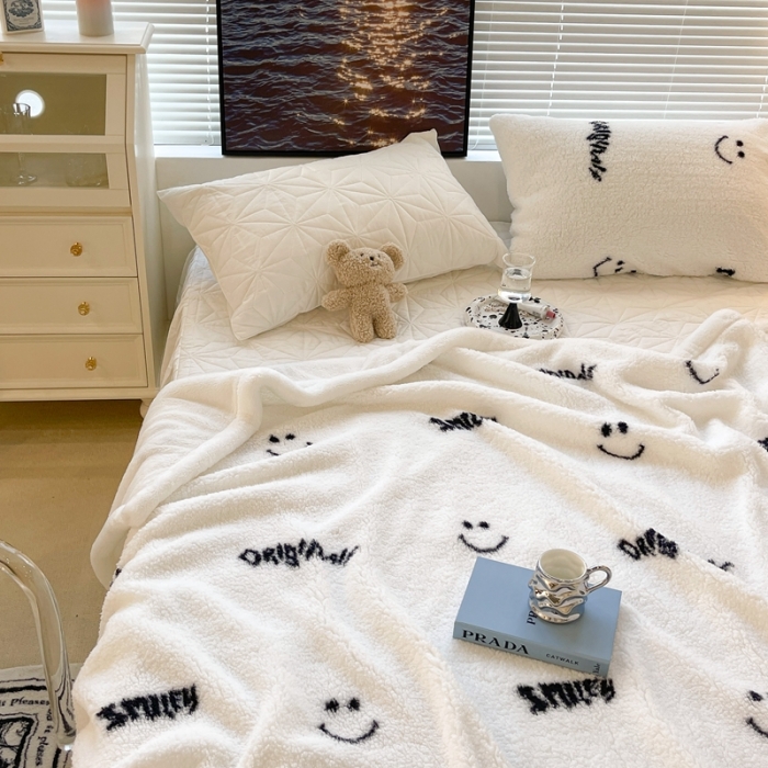 91家纺网 家纺一手货源 找家纺 （总）昔可家纺 2021新款羊羔泰迪绒印花毛毯