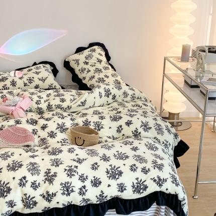 91家纺网 家纺一手货源 找家纺 （总）昔可 2021新款黑色花边牛奶绒四件套