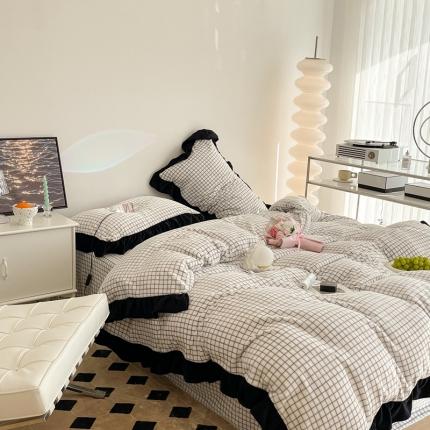 91家纺网 家纺一手货源 找家纺 昔可 2021新款黑色花边牛奶绒四件套 小小白格