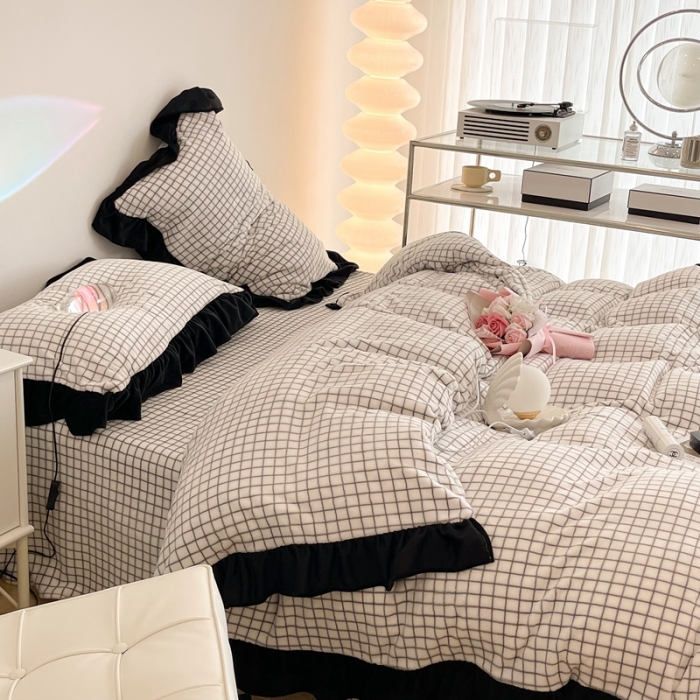 91家纺网 家纺一手货源 找家纺 （总）昔可 2021新款黑色花边牛奶绒四件套