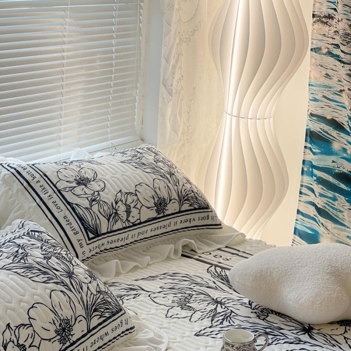 91家纺网 家纺一手货源 找家纺 昔可家纺 2021新款秋冬超仙牛奶宝宝绒床裙 后花园