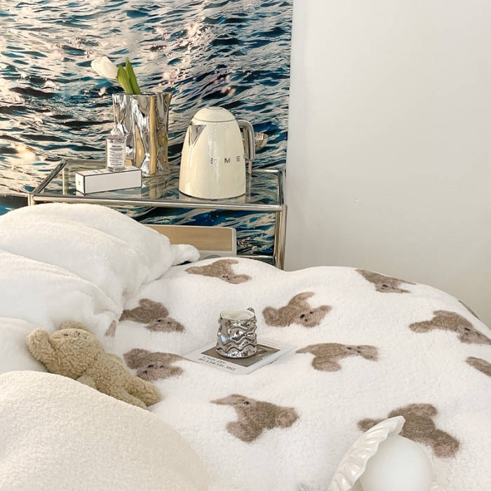 91家纺网 家纺一手货源 找家纺 昔可家纺 2021新款泰迪羊羔绒印花四件套韩国小熊