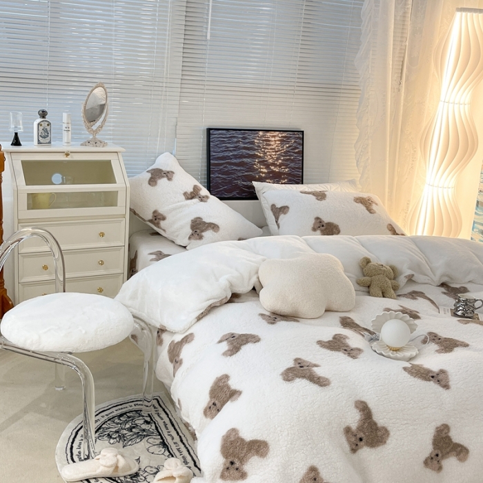 91家纺网 家纺一手货源 找家纺 昔可家纺 2021新款泰迪羊羔绒印花四件套韩国小熊